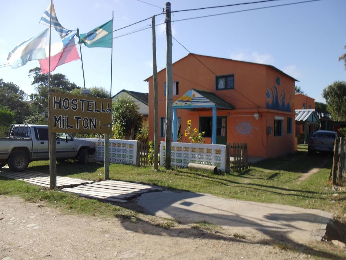 Hostel Lo De Milton Barra de Valizas Exteriér fotografie